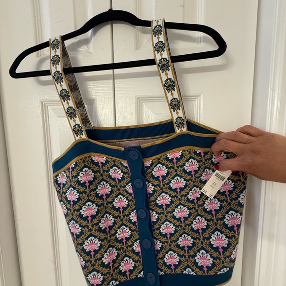 Anthropologie Maeve Square Neck Crop Sweater Tank Button Front Multicolor 2X
NWT - Picture 7 of 10